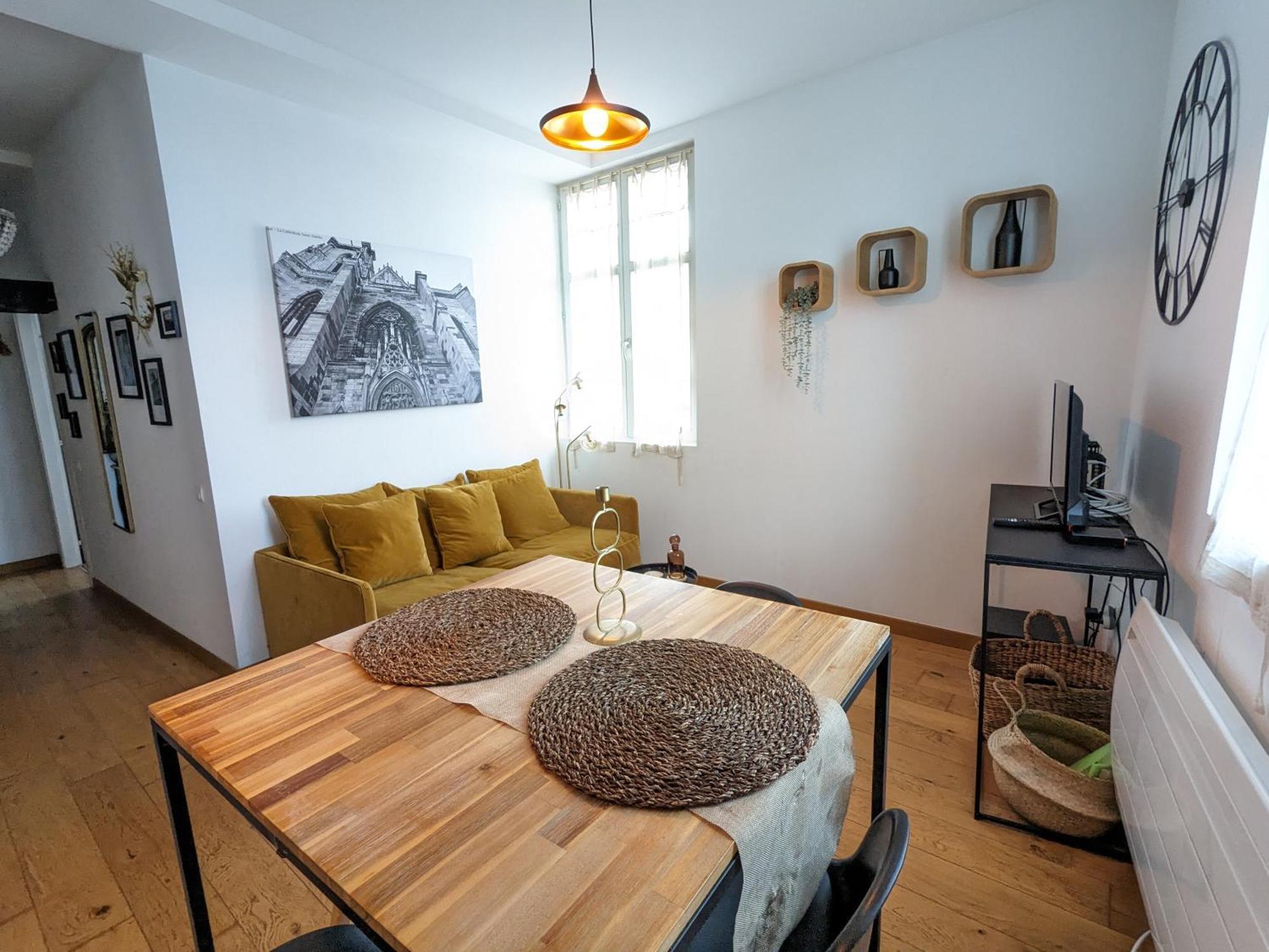 Appartement Place De La Cath' Avec Parking กอลมาร์ ภายนอก รูปภาพ